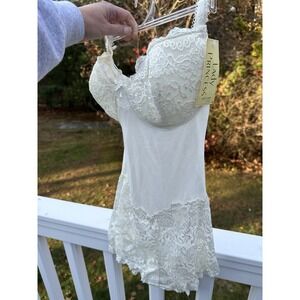 NEW Vintage Lady Princess Teddy Retro Lace Lingerie Romper Size Large /C cup